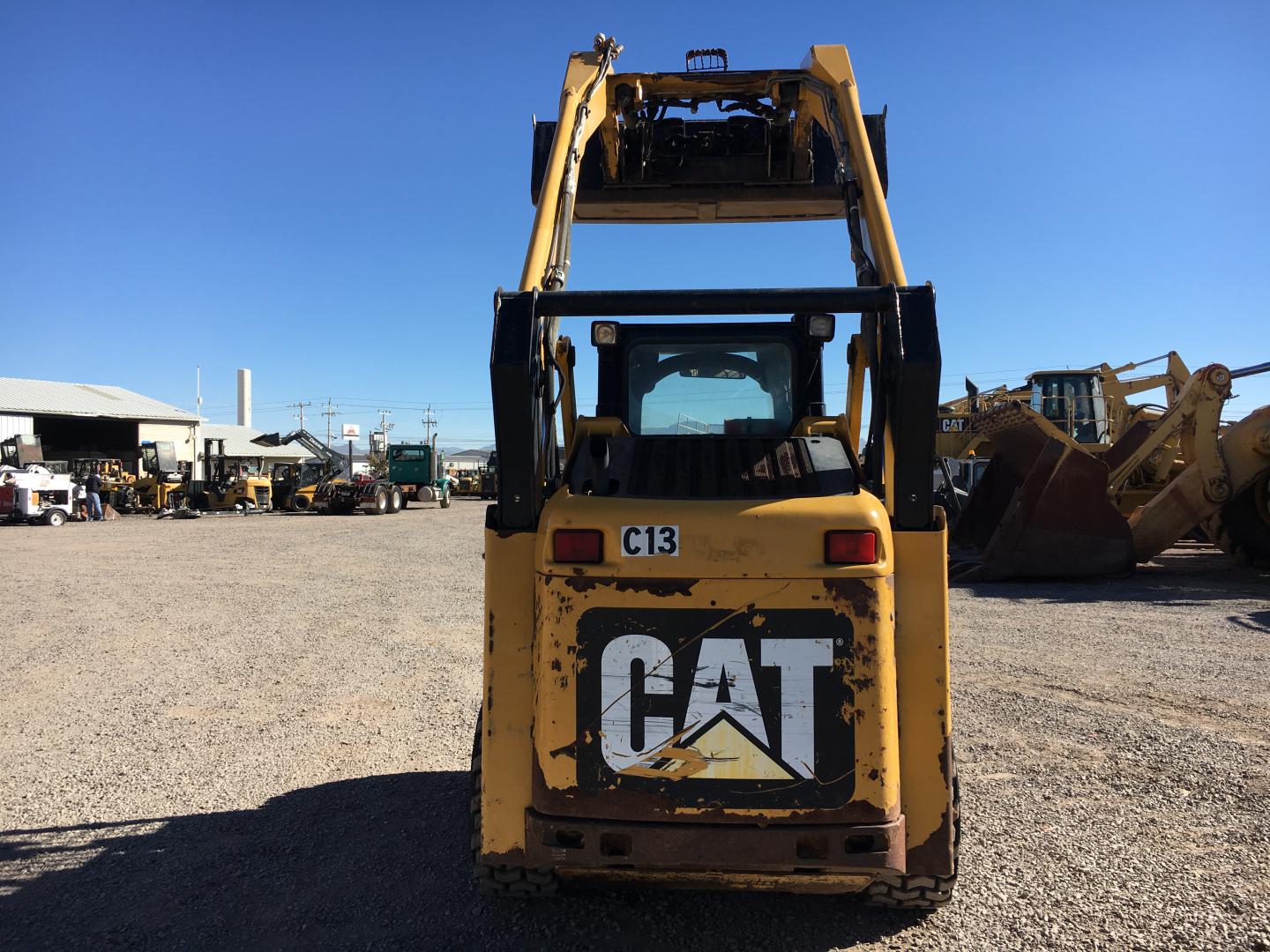 ./imagenes/INVOICE/2019/16562/MINICARGADOR CAT 252B3 (25).JPG